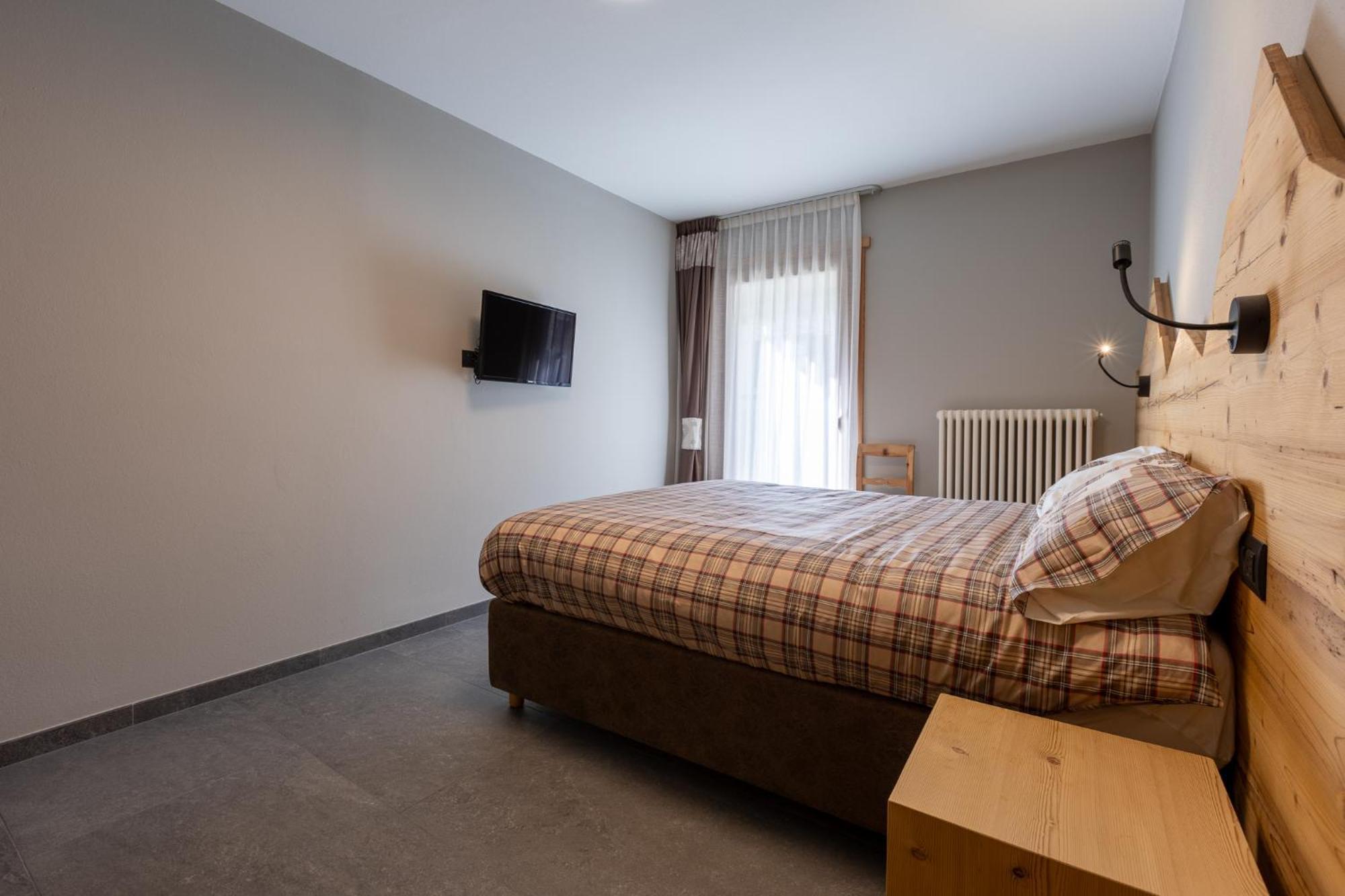 Bluebell Apartments Ливиньо Экстерьер фото
