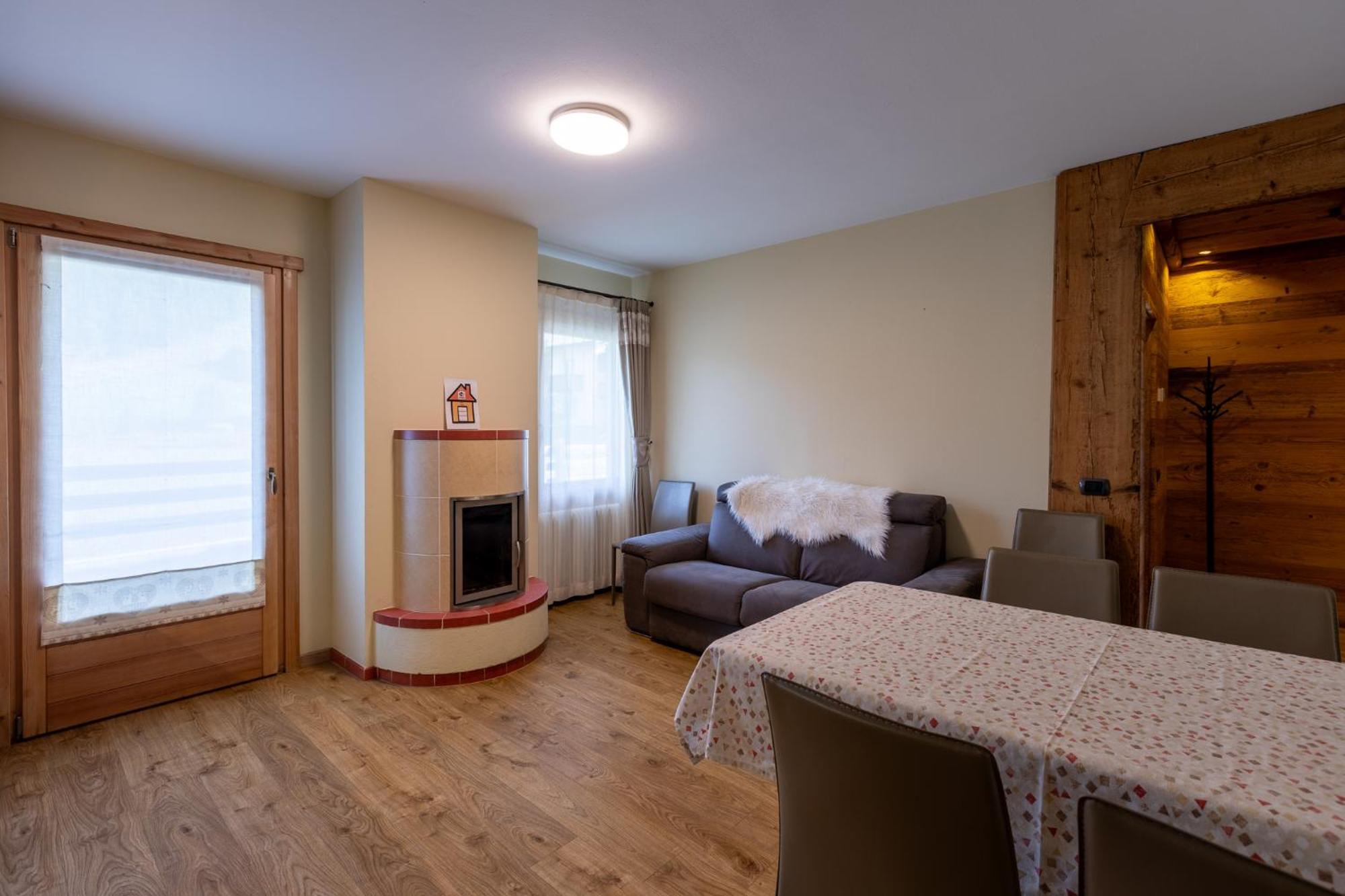 Bluebell Apartments Ливиньо Экстерьер фото